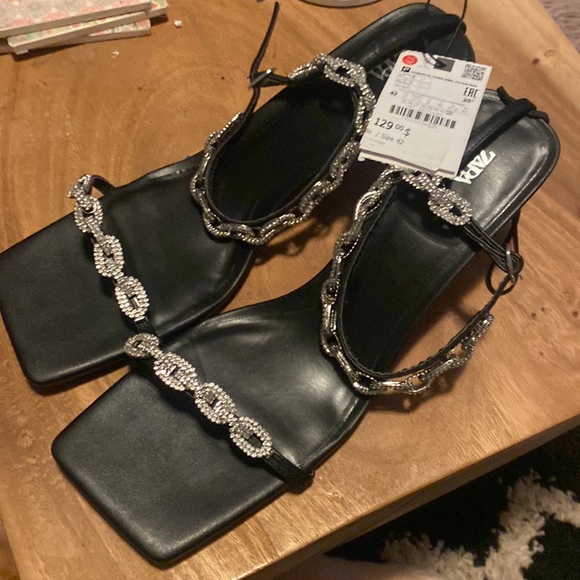 🆕(NWT) ZARA Rhinestone Chain Heels. Size US 11. ***SEE DESCRIPTION*** - Picture 6 of 10